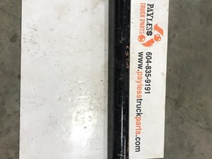 Used 2018 FREIGHTLINER CASCADIA Driveshaft (Stock #17637)) Part Image