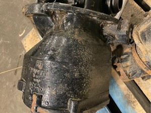 Used 2018 FREIGHTLINER Front Rear (Tandem Front) (Stock #29513)) Part Image