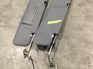 Used 2017 FREIGHTLINER CASCADIA Sun Visor (Stock #6717)) Part Image