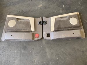 Used 2018 VOLVO VNL67 Door (Stock #35116)) Part Image