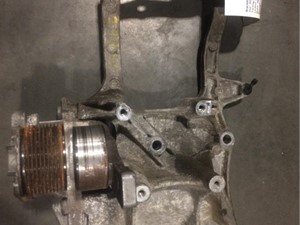 Used 2020 FREIGHTLINER CASCADIA Bracket (Stock #29045)) Part Image
