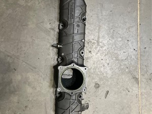 Used 2022 DETROIT DD15 Intake Manifold (Stock #34174)) Part Image