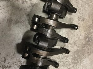 Used CUMMINS ISX15 Rocker Arm (Stock #15087)) Part Image