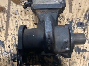 Used CUMMINS N14 Air Compressor (Stock #26345)) Part Image