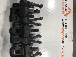 Used DETROIT Series 60 Rocker Arm (Stock #15576)) Part Image