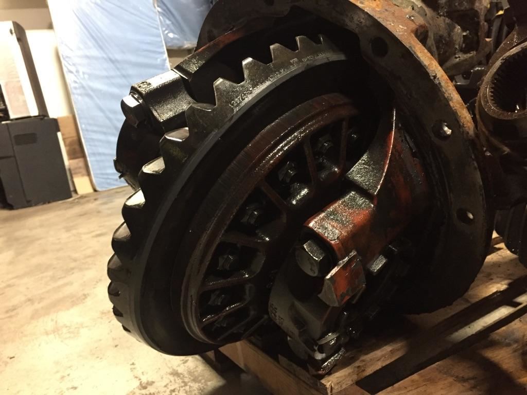 Used EATON Rear Rear (Tandem Rear or Single) for sale | Abbotsford ...
