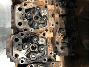 Used MERCEDES Head (Stock #28305)) Part Image