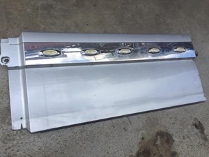 Used 2010 VOLVO VL780 Cab Fairing (Stock #6296)) Part Image