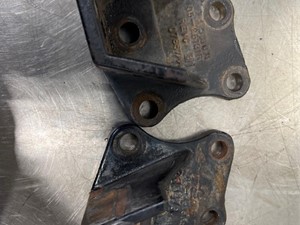 Used Engine Mount (Stock #35011)) Part Image