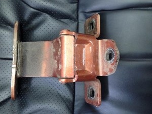 Used Hood Hinge Image