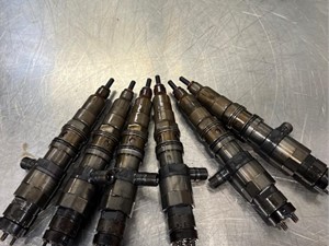 Used Injector (Stock #34051)) Part Image