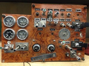 Used Instrument Cluster (Stock #598)) Part Image
