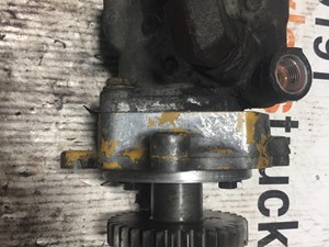 Used Steering Pump Image