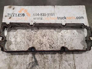 Used Valve Cover (Stock #28227)) Part Image