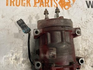 Used PACCAR MX 13 A/C Compressor (Stock #26943)) Part Image
