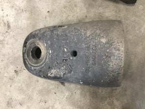 Used PACCAR Bracket (Stock #4735)) Part Image