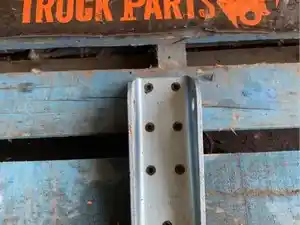 Used 2006 PETERBILT 379 Bracket Image