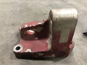 Used VOLVO D13 Engine Mount (Stock #15135)) Part Image