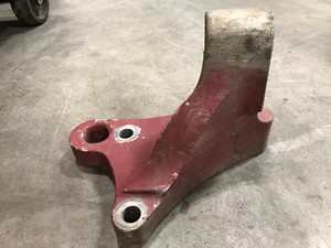Used VOLVO D13 Engine Mount (Stock #15136)) Part Image