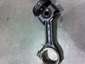 Used VOLVO D13 SCR Piston & Rod (Stock #1591)) Part Image