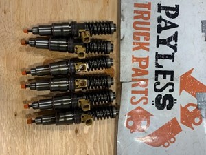 Used VOLVO D16 SCR Injector (Stock #22889)) Part Image