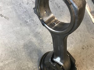 Used VOLVO D16 SCR Piston & Rod (Stock #4703)) Part Image