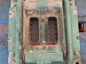 Used 2005 VOLVO ECM (Stock #47037)) Part Image