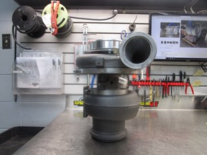 Rebuilt Detroit SERIES 60 Turbo (Stock #23535351)) Part Image