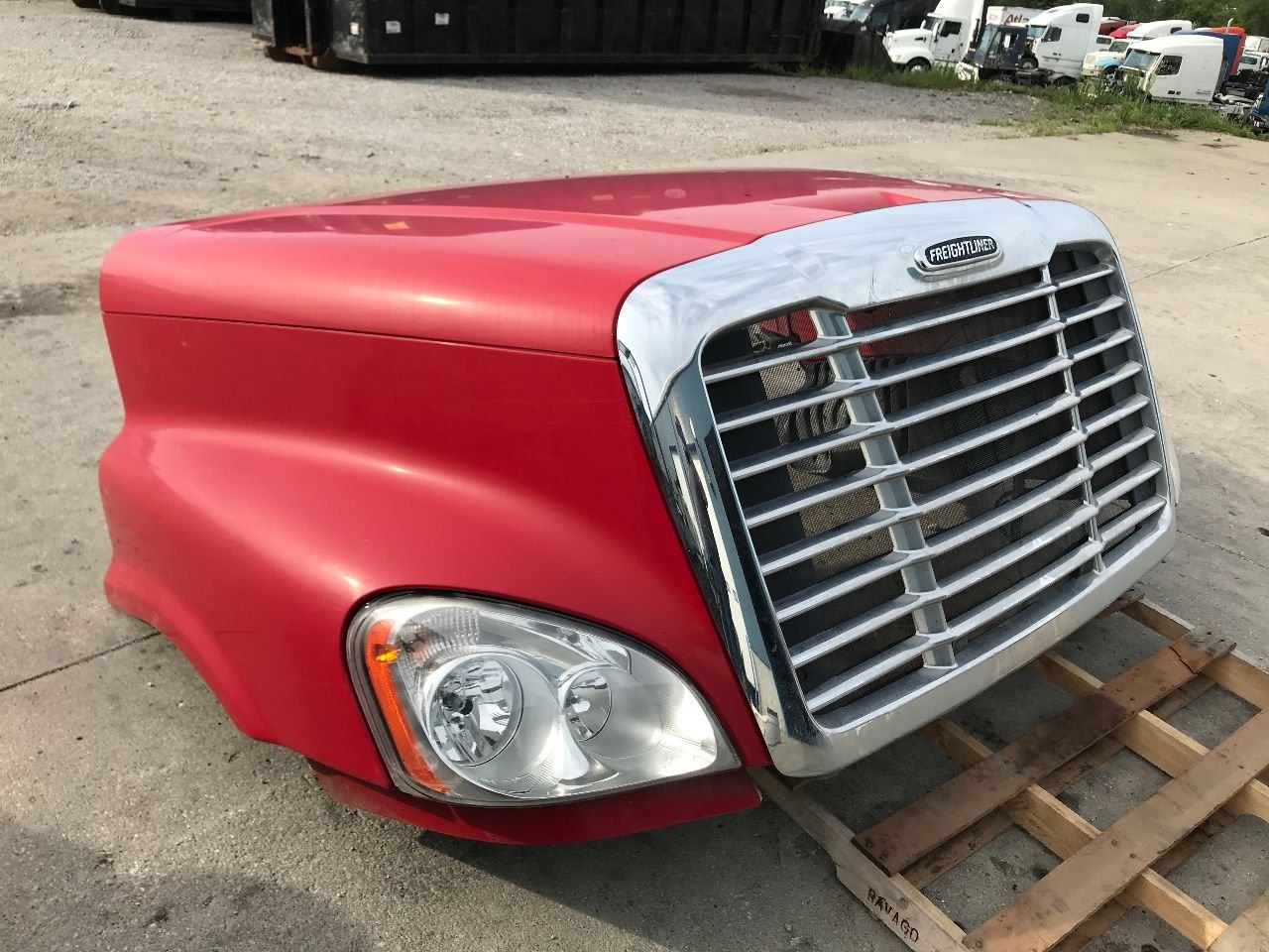 2011 Freightliner CASCADIA (Stock 24912498) Hoods TPI