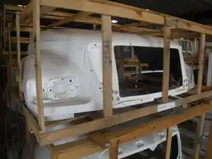 New 2014 Ford F650 Hood Image