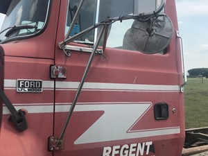 Used 1993 Ford LTLA9000 AERO MAX 120 Door (Stock #SV-120-7)) Part Image