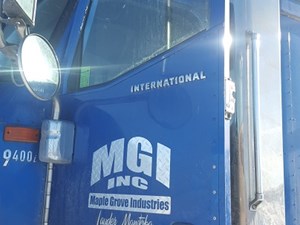 Used 2005 International 9400I Door (Stock #SV-47-1)) Part Image