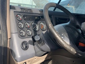 Used 2010 Freightliner Cascadia 125 Instrument Cluster (Stock #SV-110-7)) Part Image
