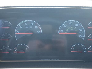 Used 2011 Volvo VNL Instrument Cluster (Stock #SV-119-6)) Part Image