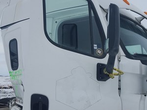 Used 2012 Freightliner Cascadia 125 Door (Stock #SV-48-6)) Part Image