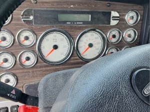 Used 2013 Freightliner 122SD Instrument Cluster (Stock #SV-265-3)) Part Image