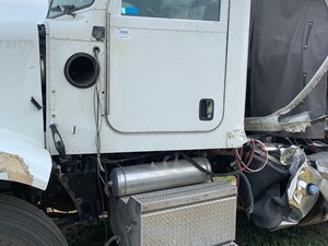 Used 2015 Peterbilt 367 Door (Stock #SV-148-1)) Part Image