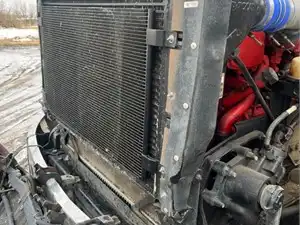 Used 2016 Peterbilt 579 Radiator (Stock #SV-236-17)) Part Image