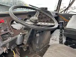 Used 1985 Ford LT9000 Instrument Cluster (Stock #SV-442-5)) Part Image