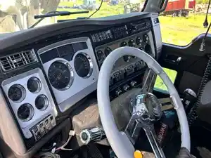 Used 2011 Kenworth T660 Instrument Cluster (Stock #SV-404-4)) Part Image