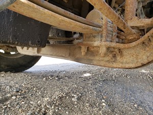 Used 2002 Freightliner FLD120 Front Axle, Complete (Stock #PTP-140-7)) Part Image