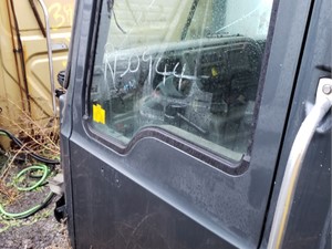 Used 2006 Mack CHN613 Door (Stock #PTP-11-1)) Part Image