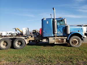 Used 2007 Freightliner FLD120SD Cab (Stock #PTP-139-9)) Part Image