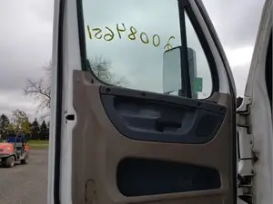 Used 2016 Freightliner Cascadia 125 Door (Stock #PTP-163-8)) Part Image