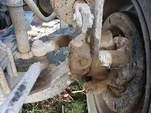 Used 1995 Freightliner FL106 Spindle/Knuckle (Stock #PTP-233-6)) Part Image