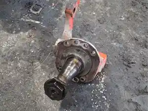 Used 1998 Peterbilt 379 Spindle/Knuckle (Stock #Prt-201600376)) Part Image