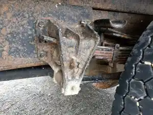 Used 1999 Spicer/Dana J210S Axle Housing (Rear) (Stock #PTP-211-4)) Part Image