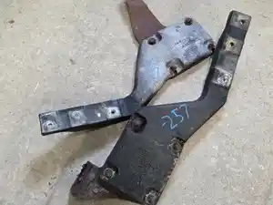 Used 2018 Peterbilt 579 Bracket (Stock #PTP-257-3)) Part Image