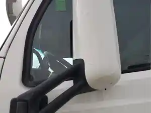 Used 2019 Peterbilt 579 Mirror Image