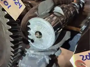 Used Detroit Series 60 12.7L DDEC IV Camshaft (Stock #Prt-201600371)) Part Image